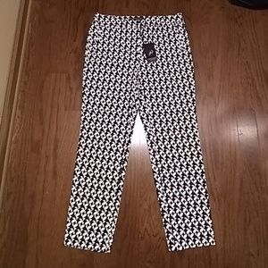 Adrianna Pappell Slim Leg Black & White Print Pant